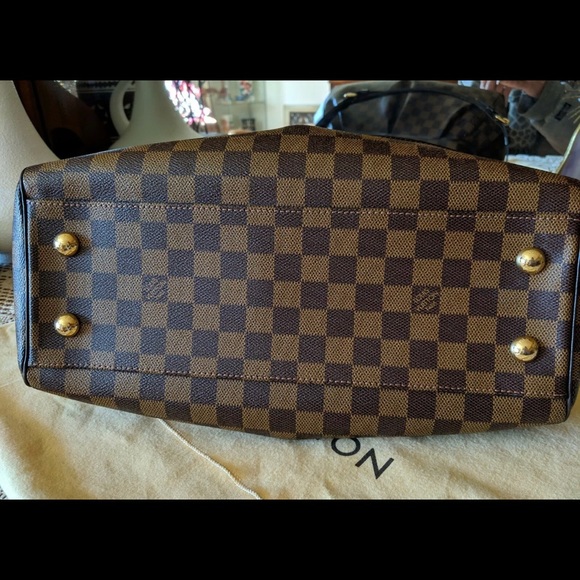 Authentic Louis Vuitton Trevi Pm - Picture 8 of 8